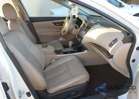 2015 Nissan Altima 2.5 Sl z USA, uszkodzony, nr VIN 1N4AL3AP6FN404267